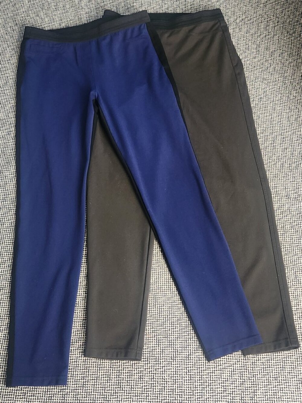 LOT OF 2 Peace Of Cloth "Panticular" Stretch Pull-On Ankle Pants - Size Medium
